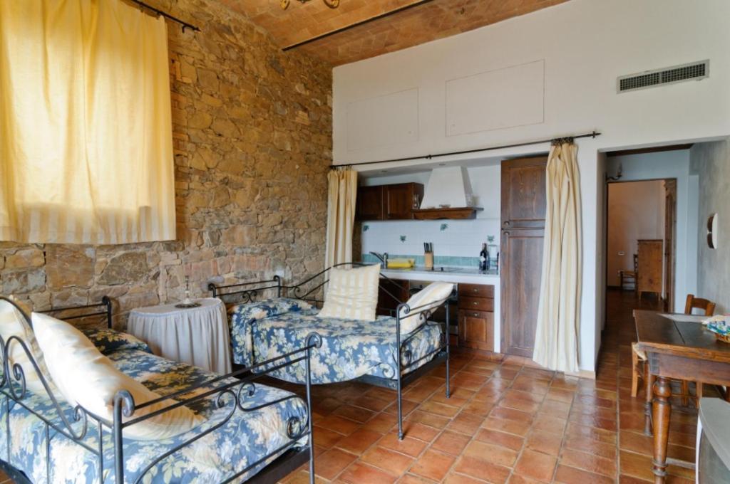 Le 7 Camicie Aparthotel Castelnuovo dell'Abate Ngoại thất bức ảnh